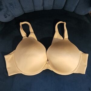 CACIQUE Size 44D. Elegant Beige Women's Bra